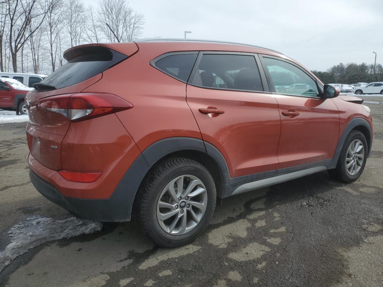2017 Hyundai Tucson - Image 3