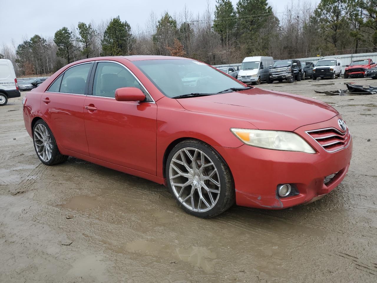 2010 Toyota Camry - Image 4
