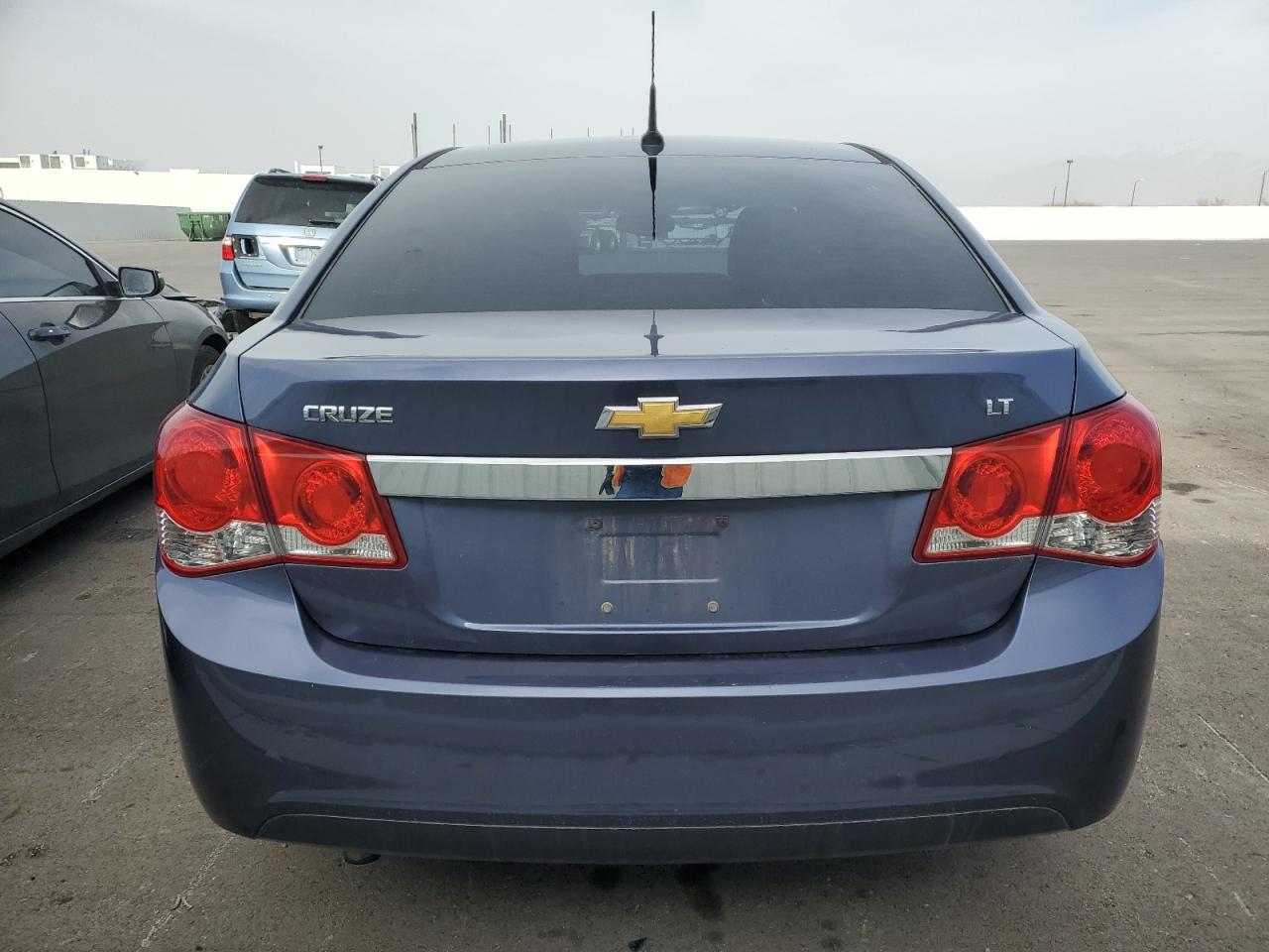 2013 Chevrolet Cruze - Image 6