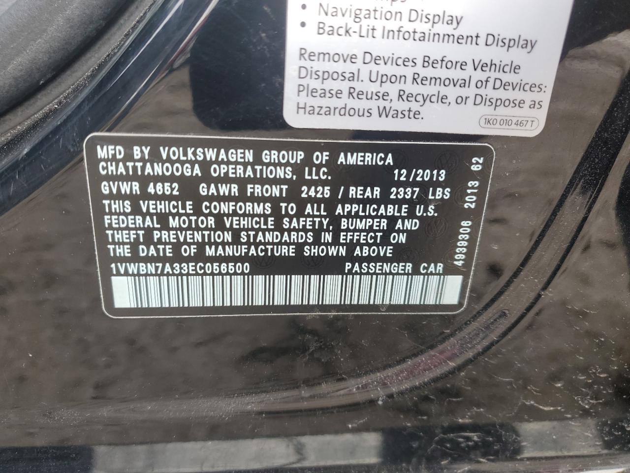2014 Volkswagen Passat - Image 12