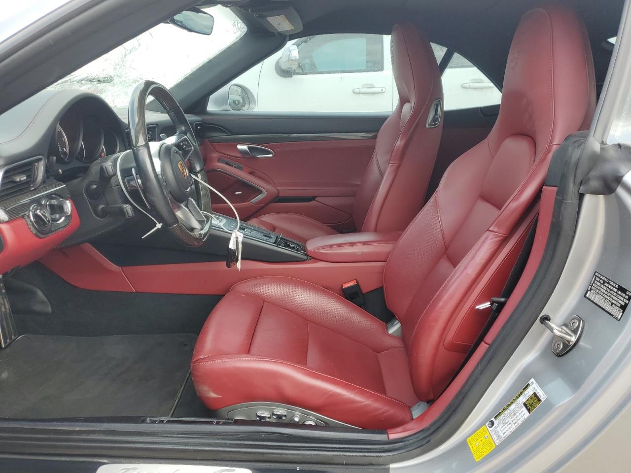 2019 Porsche 911 - Image 7