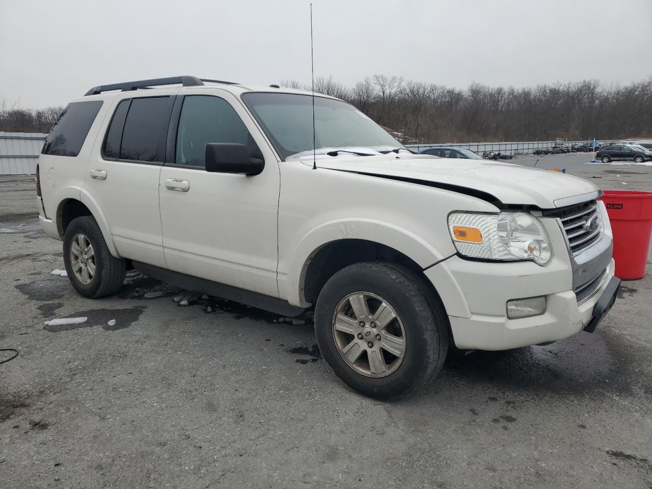 2010 Ford Explorer - Image 4
