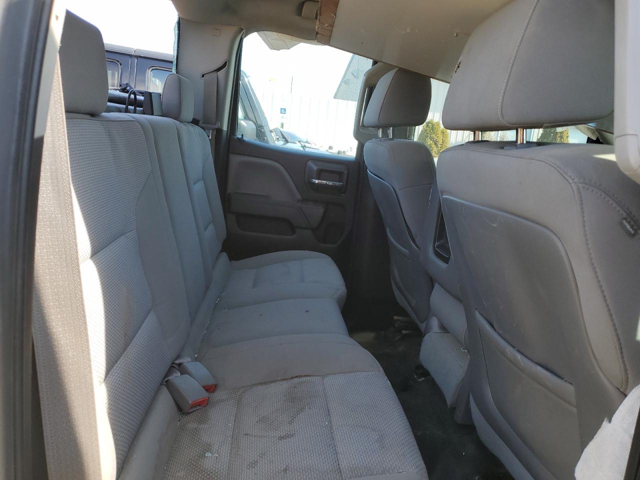 2015 Chevrolet Silverado - Image 10