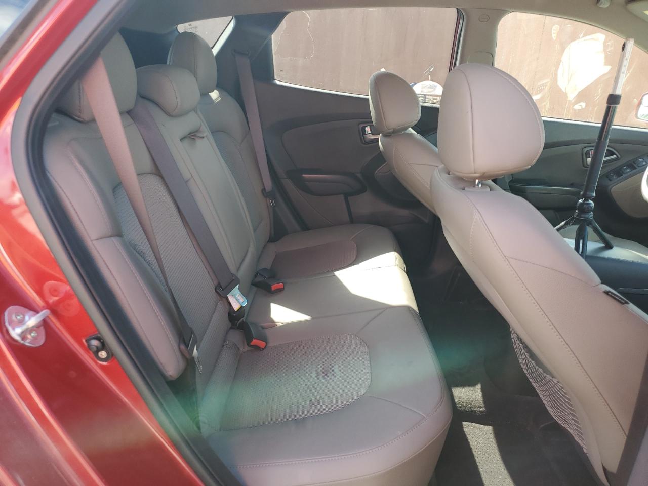 2014 Hyundai Tucson - Image 11