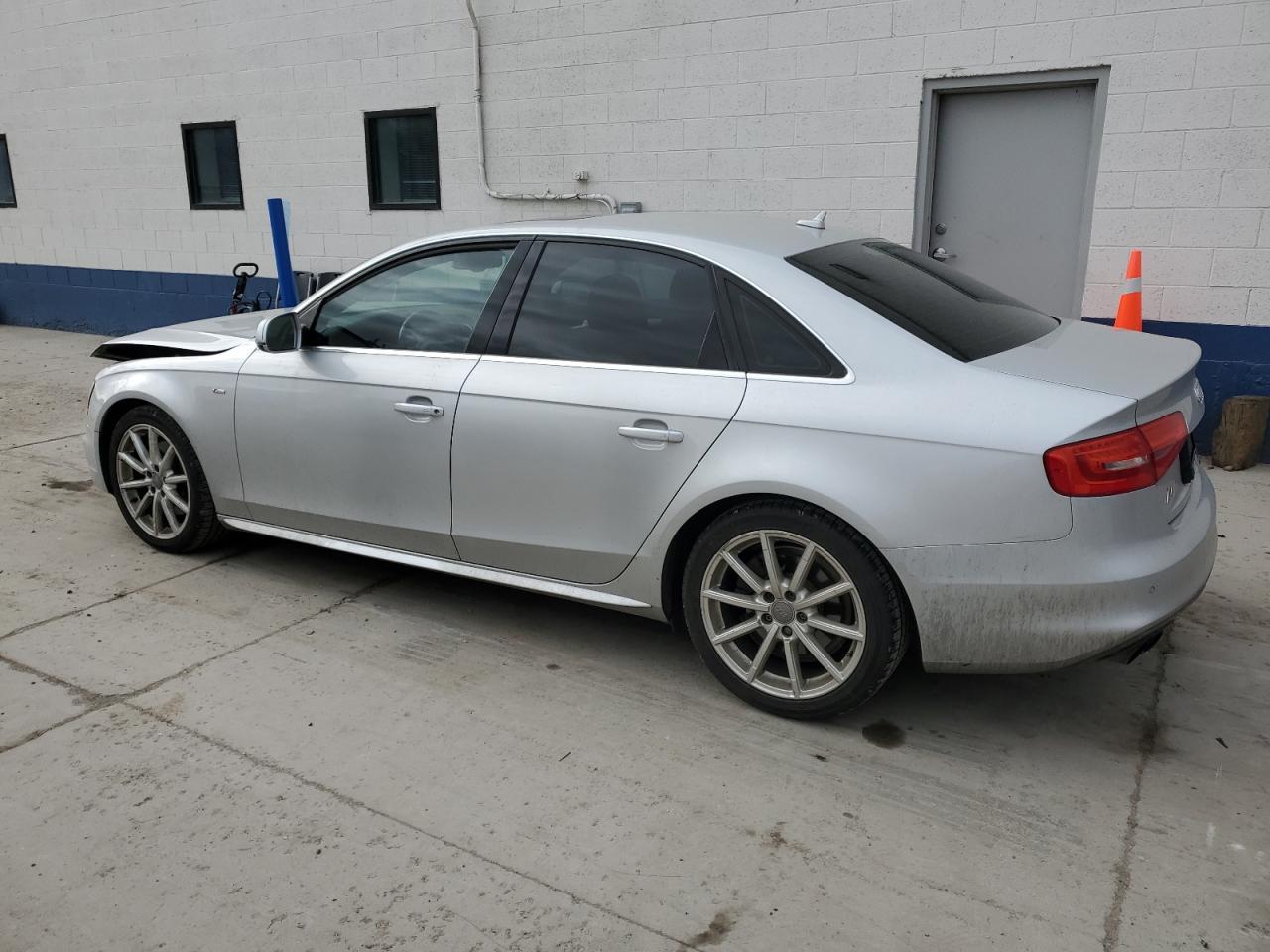 2014 Audi A4 - Image 2