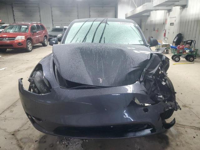  TESLA MODEL Y 2023 Szary
