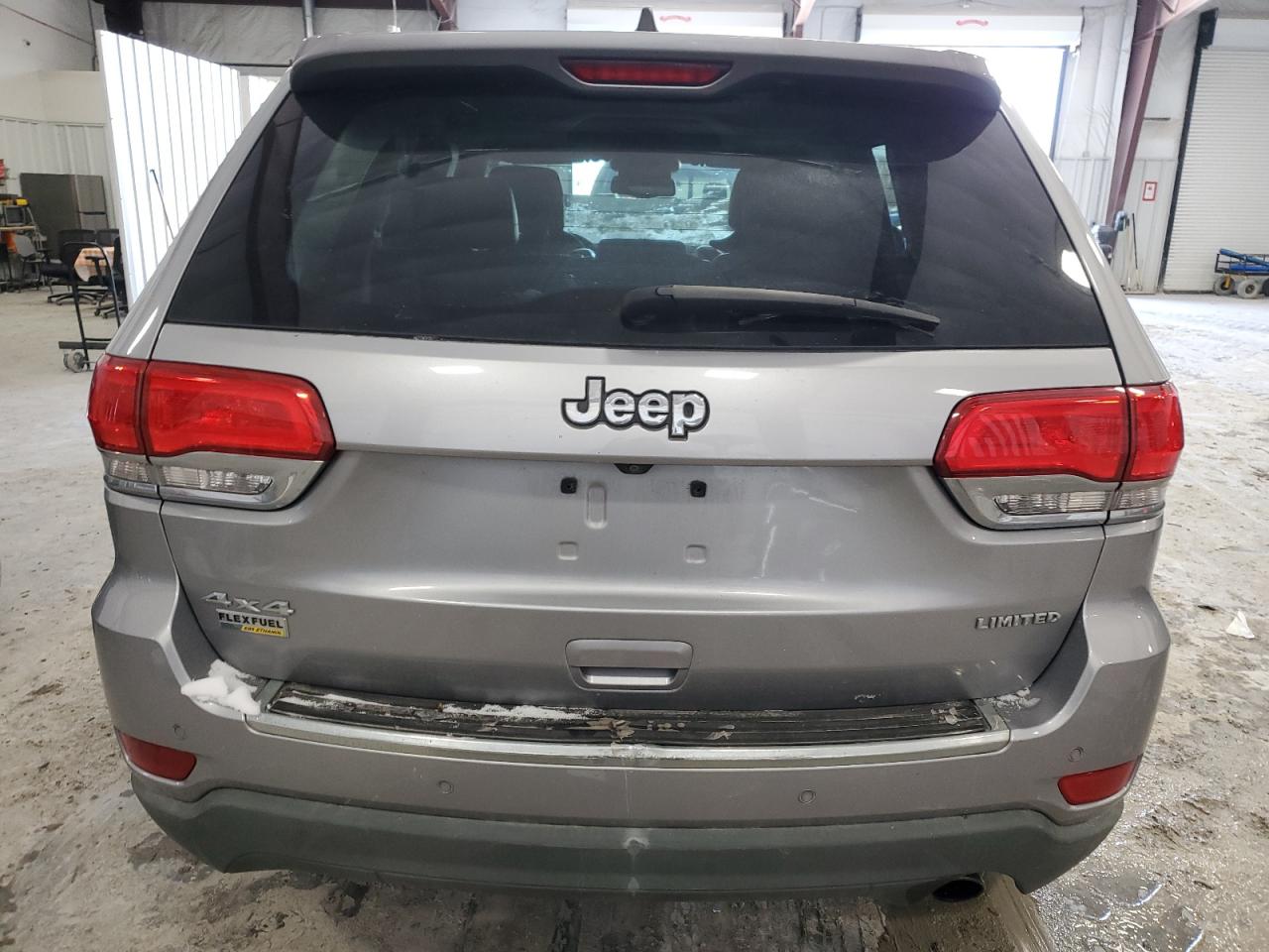 2015 Jeep Grand Cherokee - Image 6