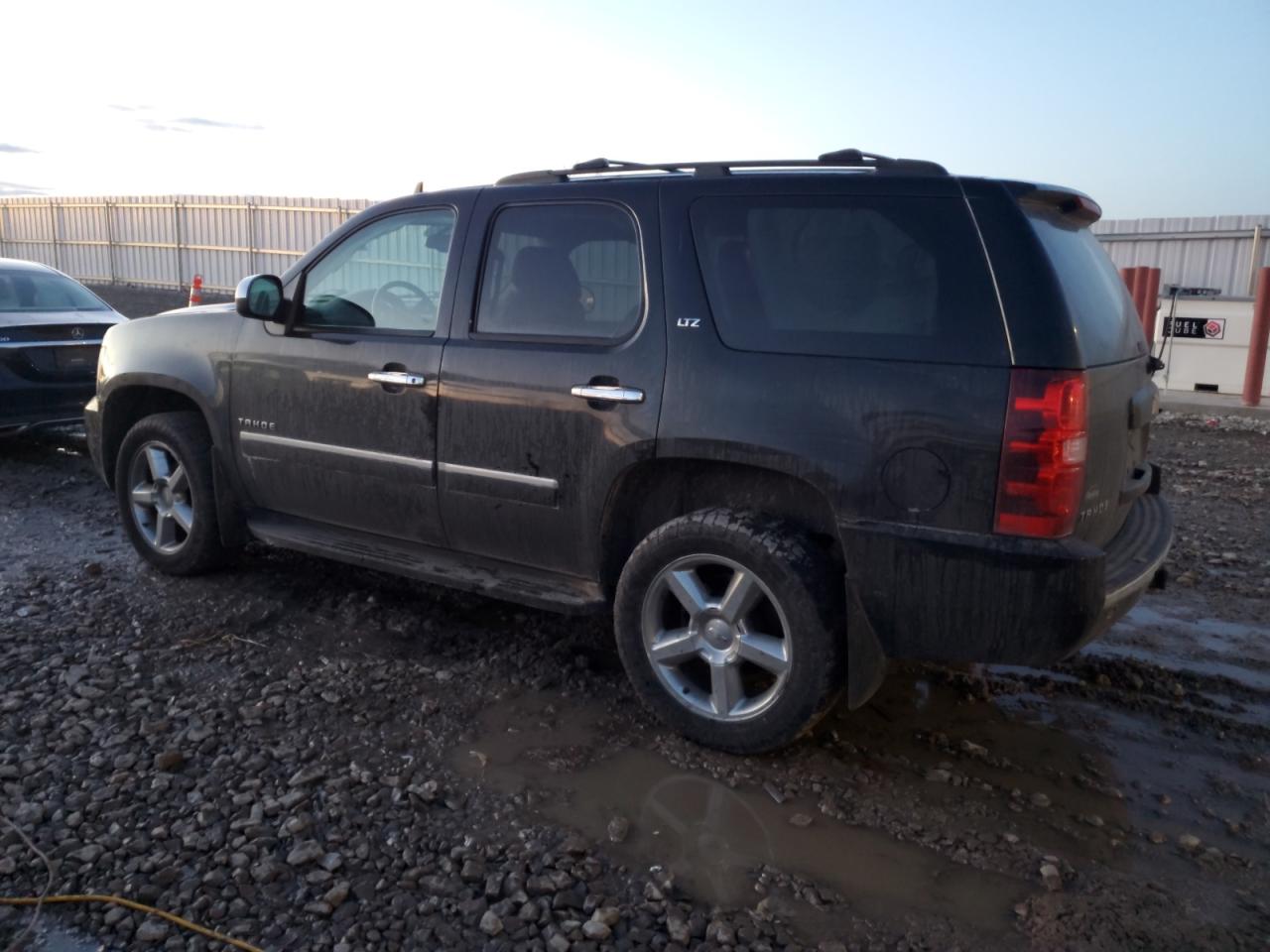 2013 Chevrolet Tahoe - Image 2
