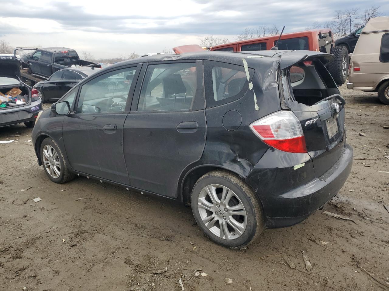 2010 Honda Fit - Image 2