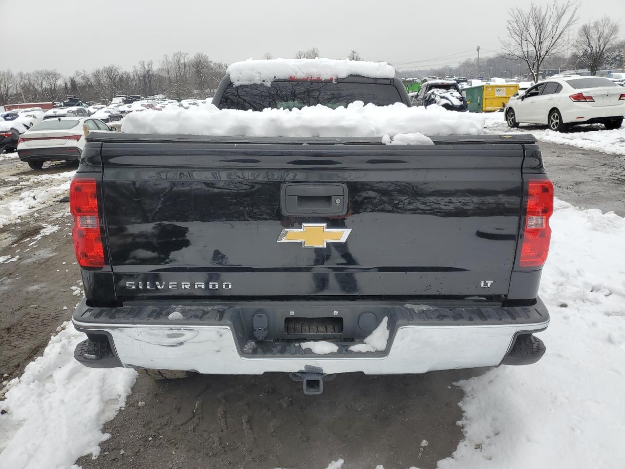 2015 Chevrolet Silverado - Image 6