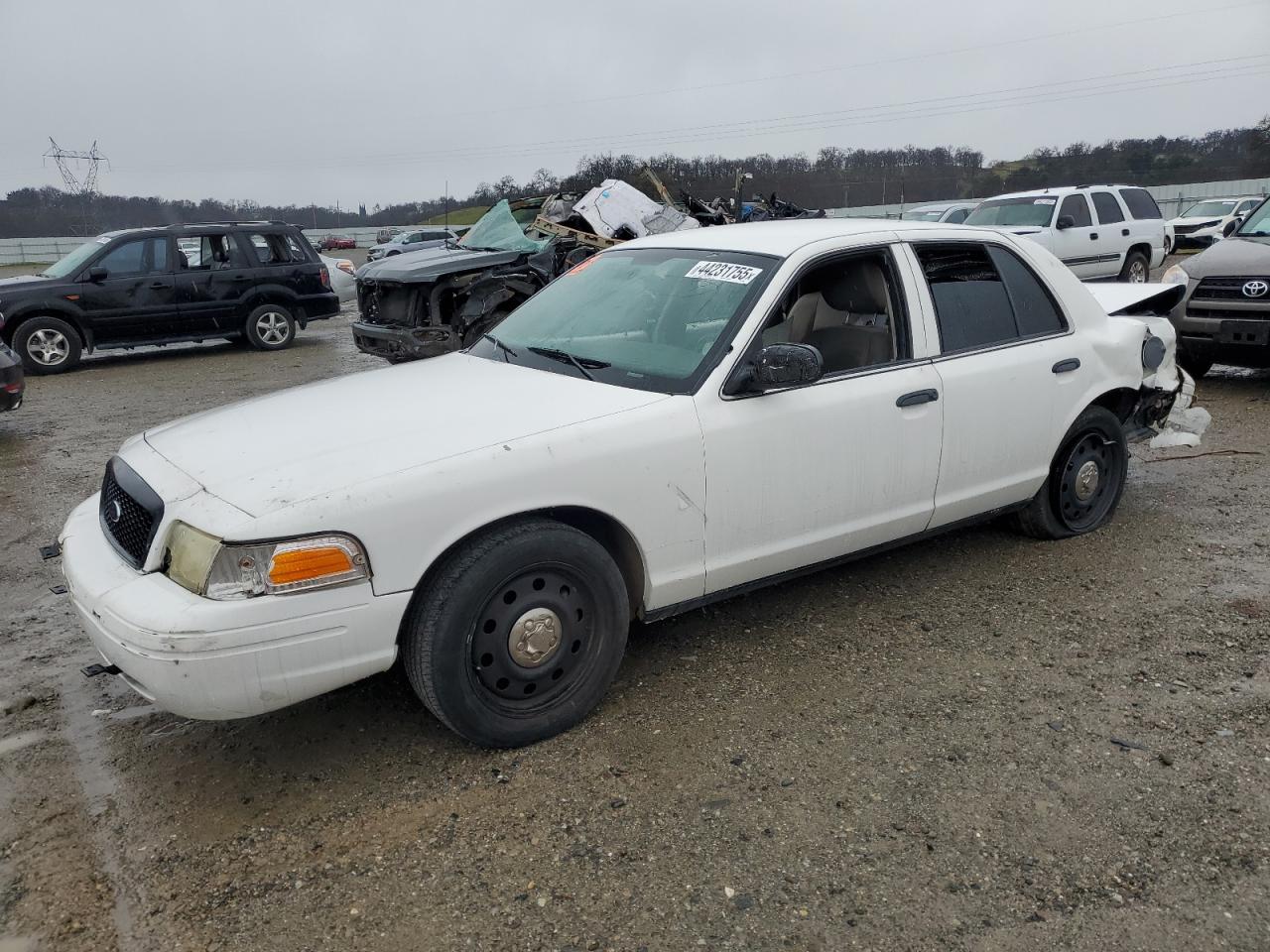 2011 Ford Crown Victoria - Image 1