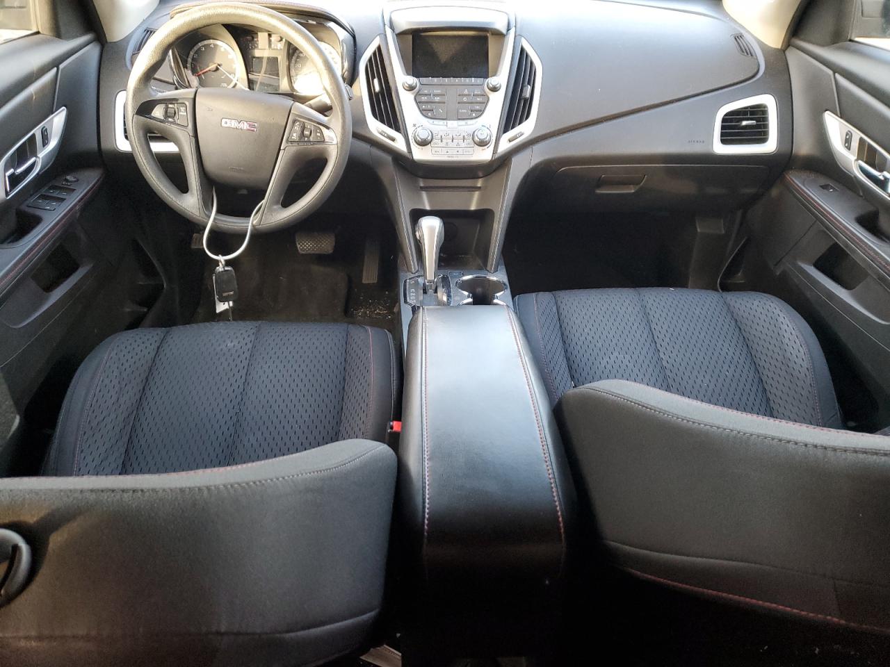 2015 GMC Terrain - Image 8
