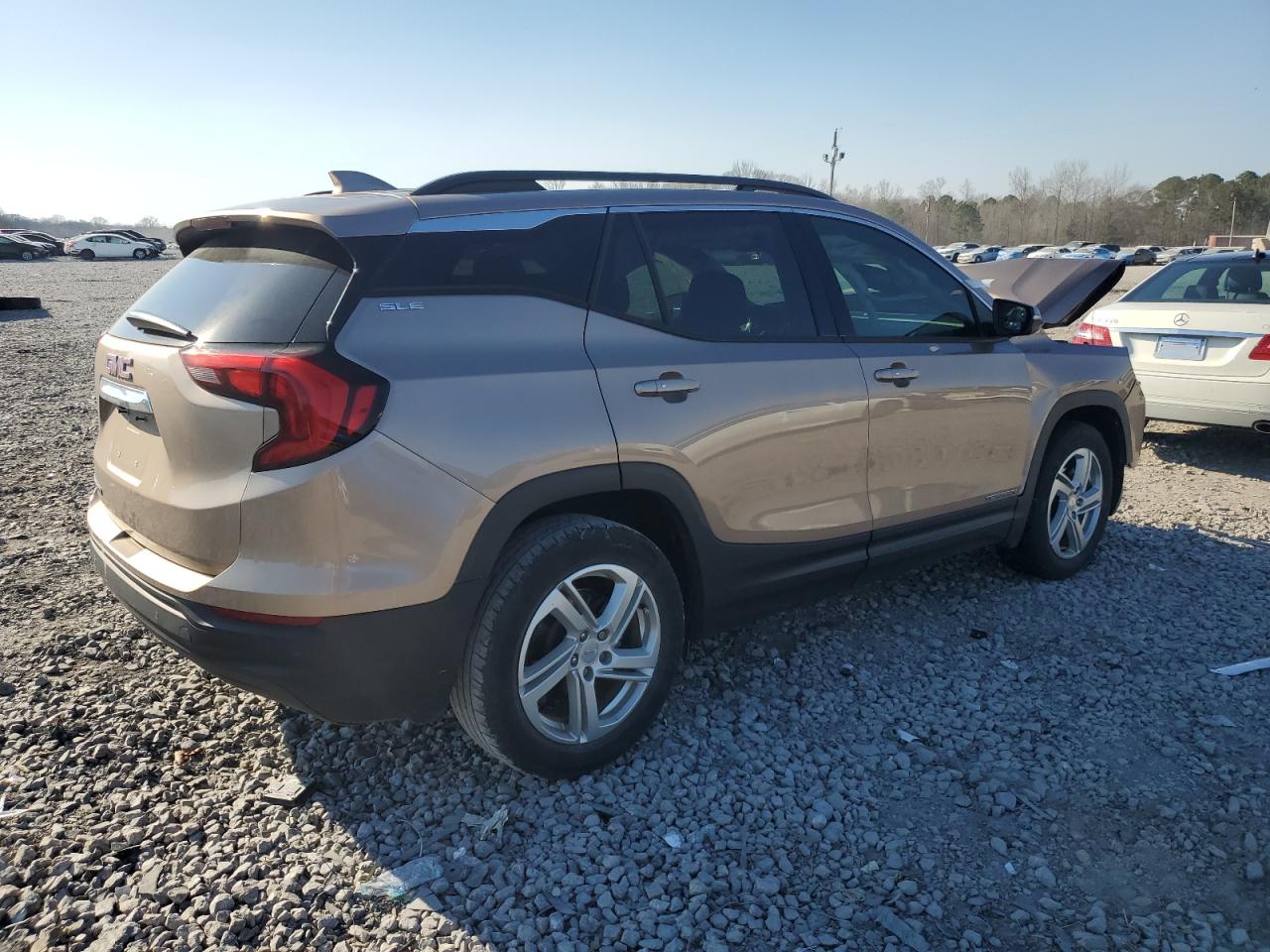 2018 GMC Terrain - Image 3