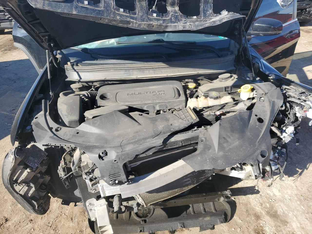 2019 Jeep Grand Cherokee - Image 12