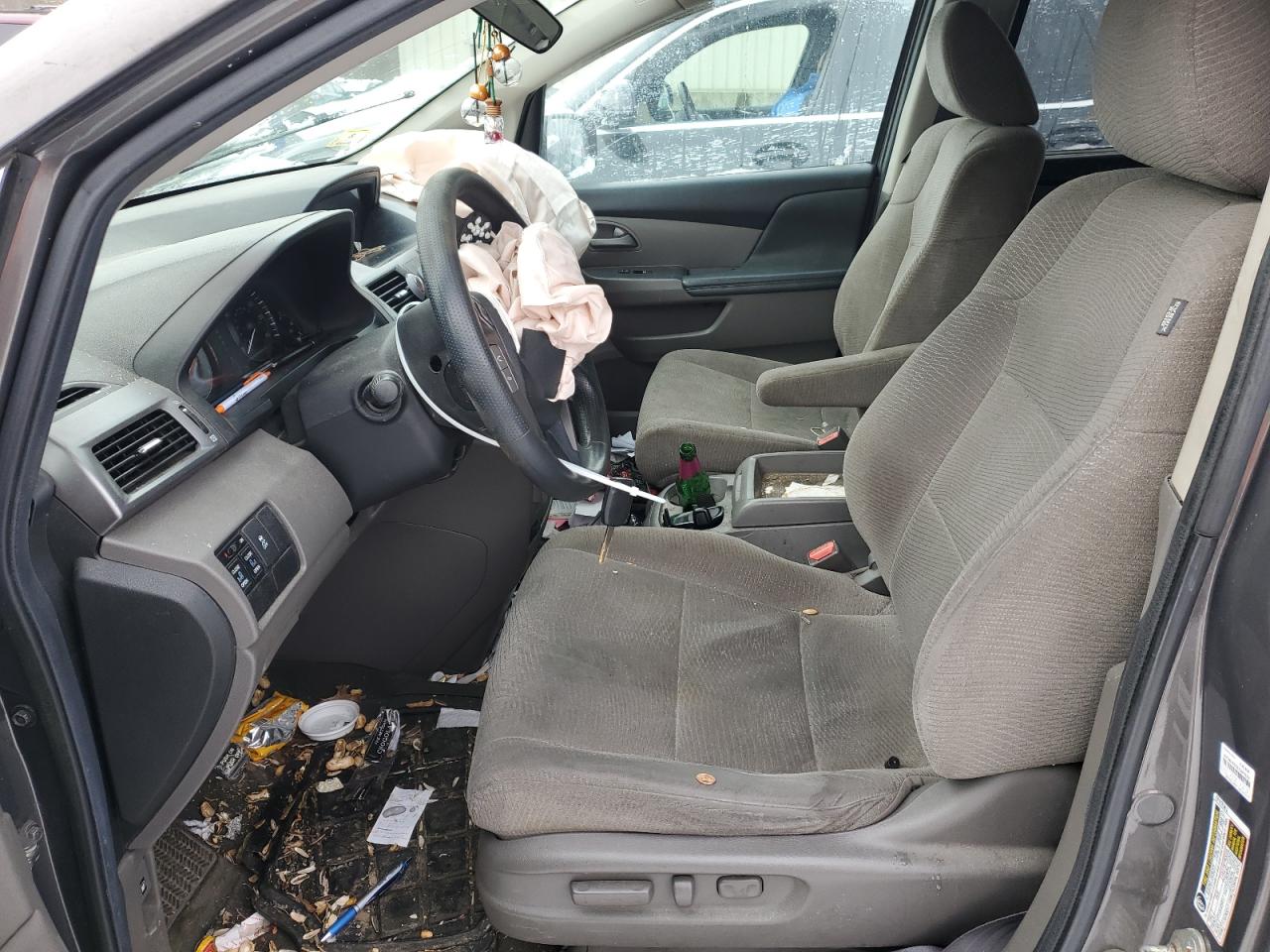 2012 Honda Odyssey - Image 7