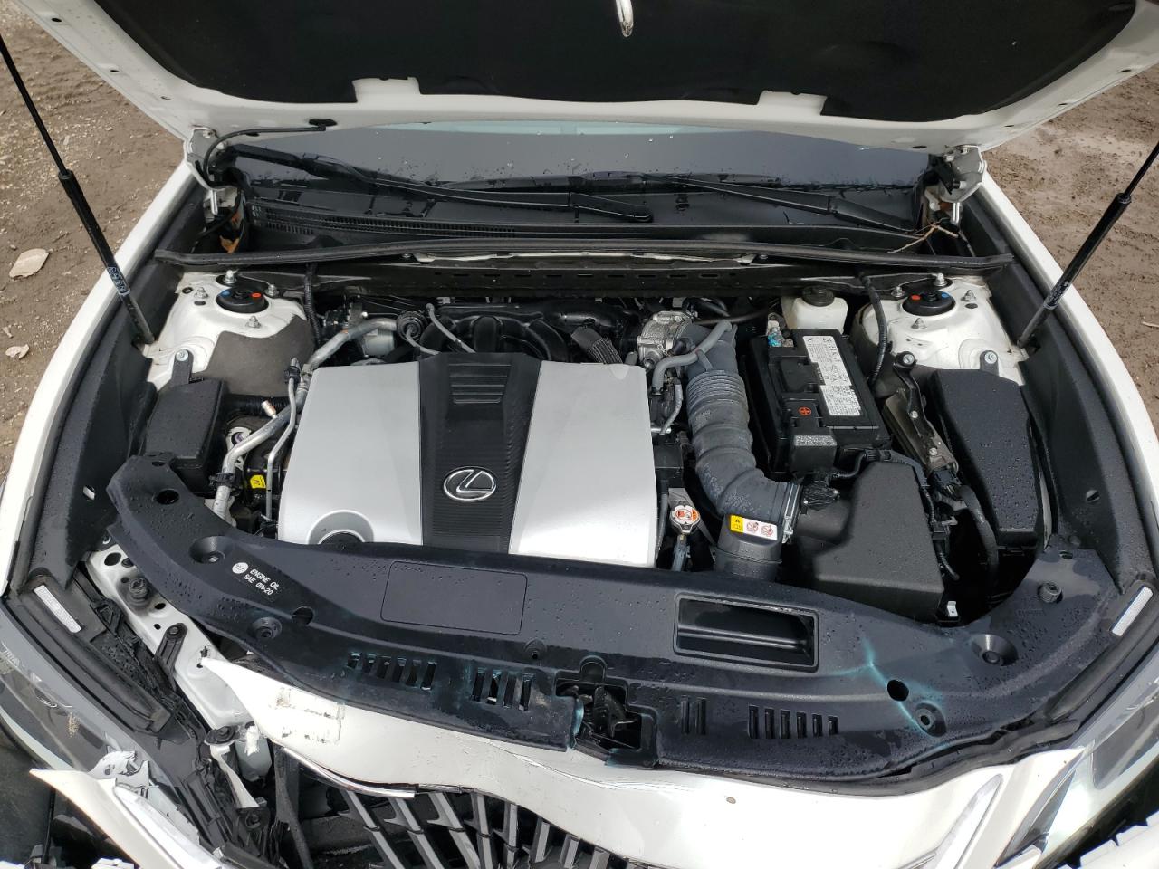 2022 Lexus ES - Image 13