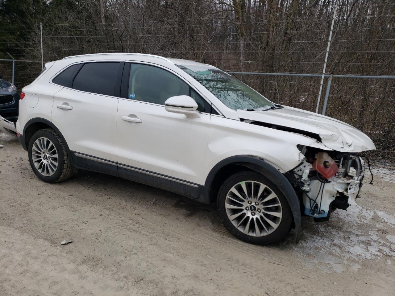 2016 Lincoln MKC - Image 4