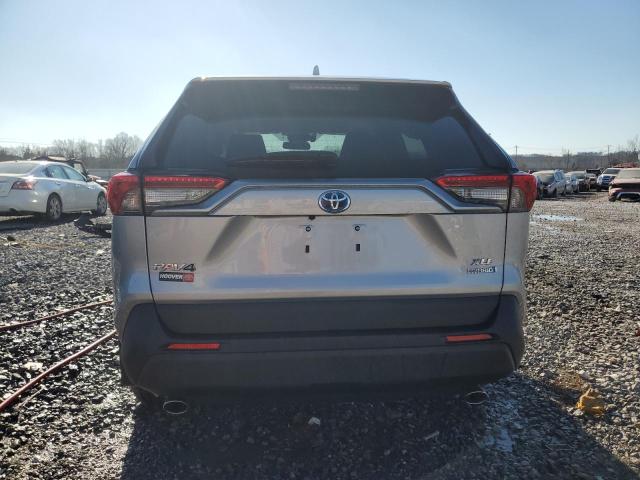  TOYOTA RAV4 2024 Srebrny