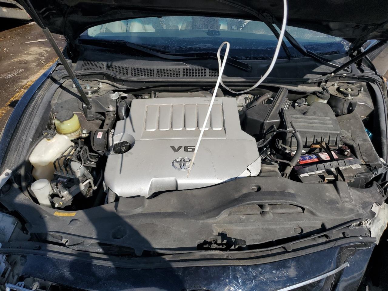 2009 Toyota Camry - Image 11