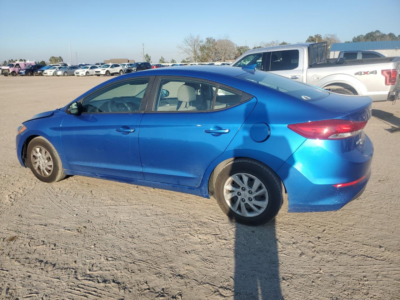 2017 Hyundai Elantra - Image 2