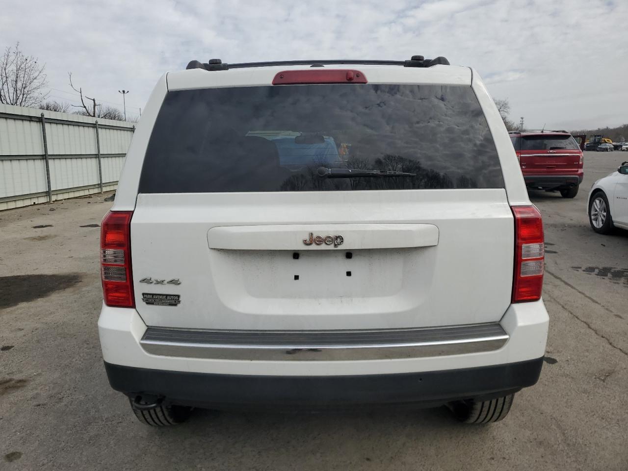 2014 Jeep Liberty (Patriot) - Image 6