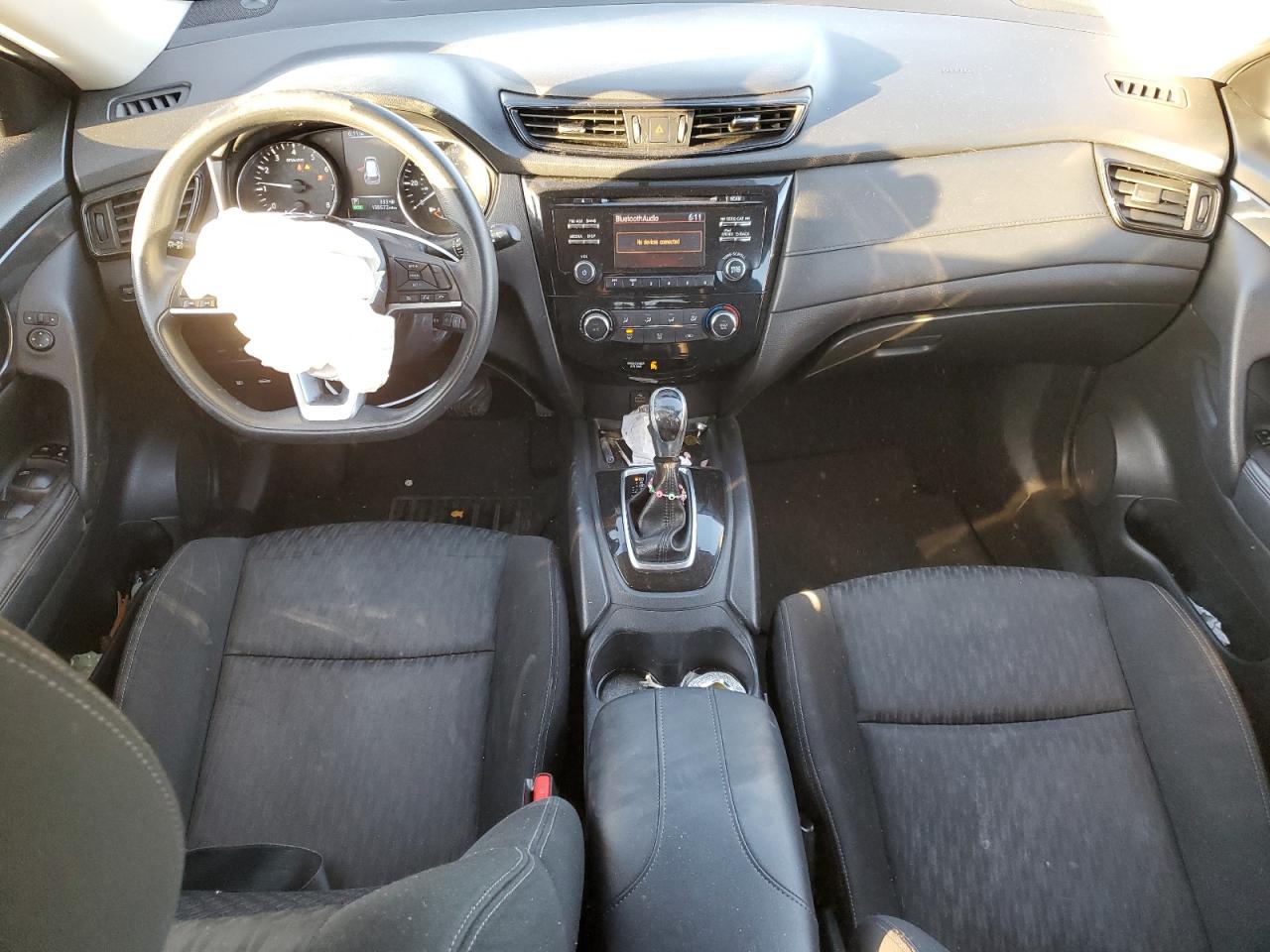 2017 Nissan Rogue - Image 8