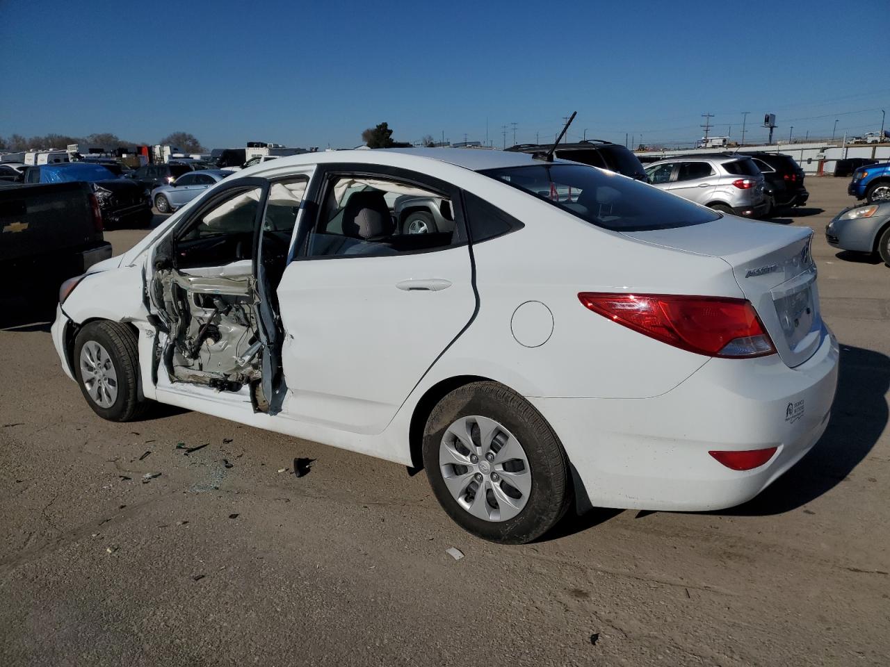 2015 Hyundai Accent - Image 2