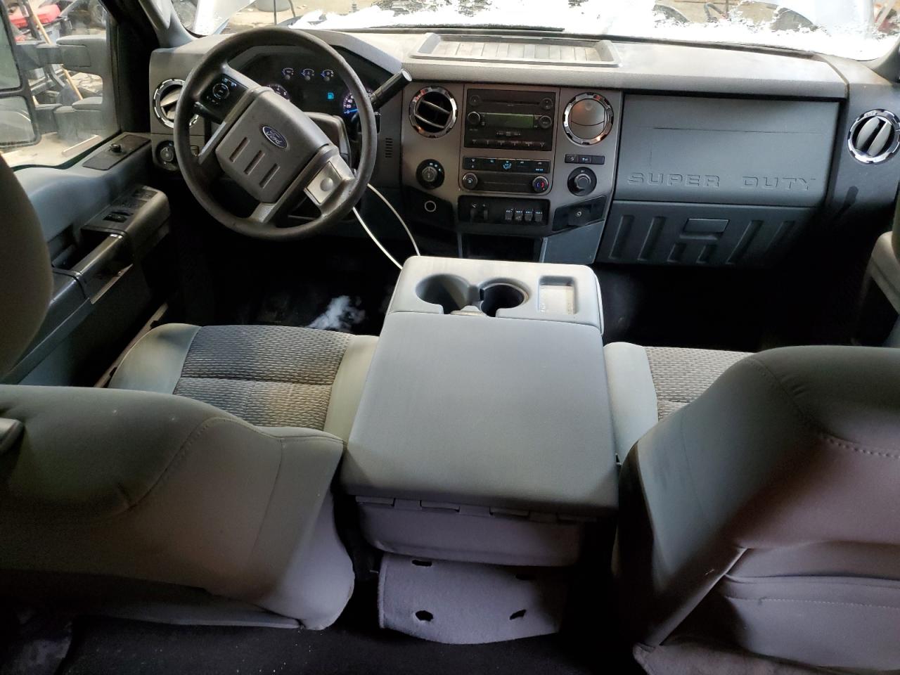 2011 Ford F350 - Image 8
