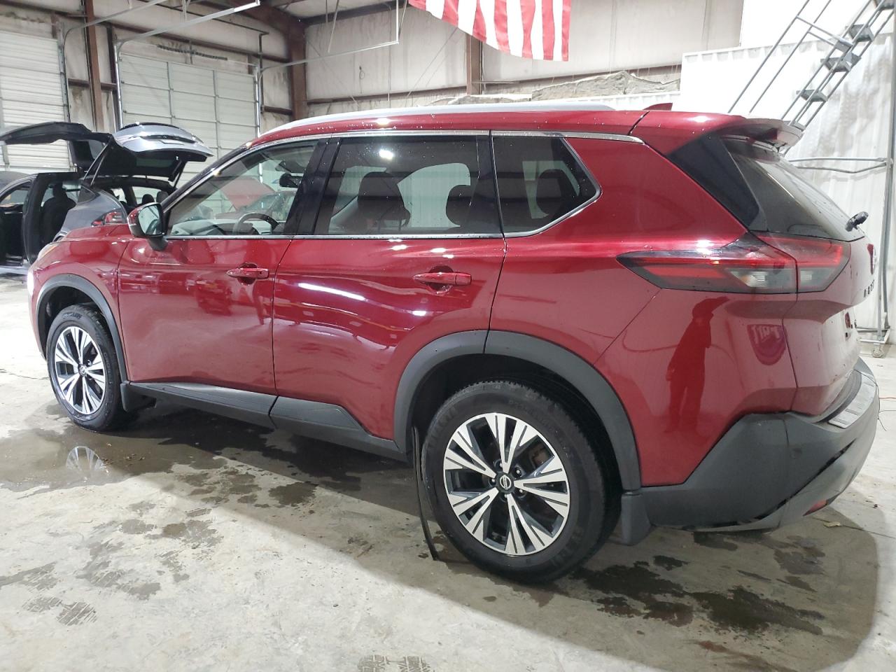 2021 Nissan Rogue - Image 2