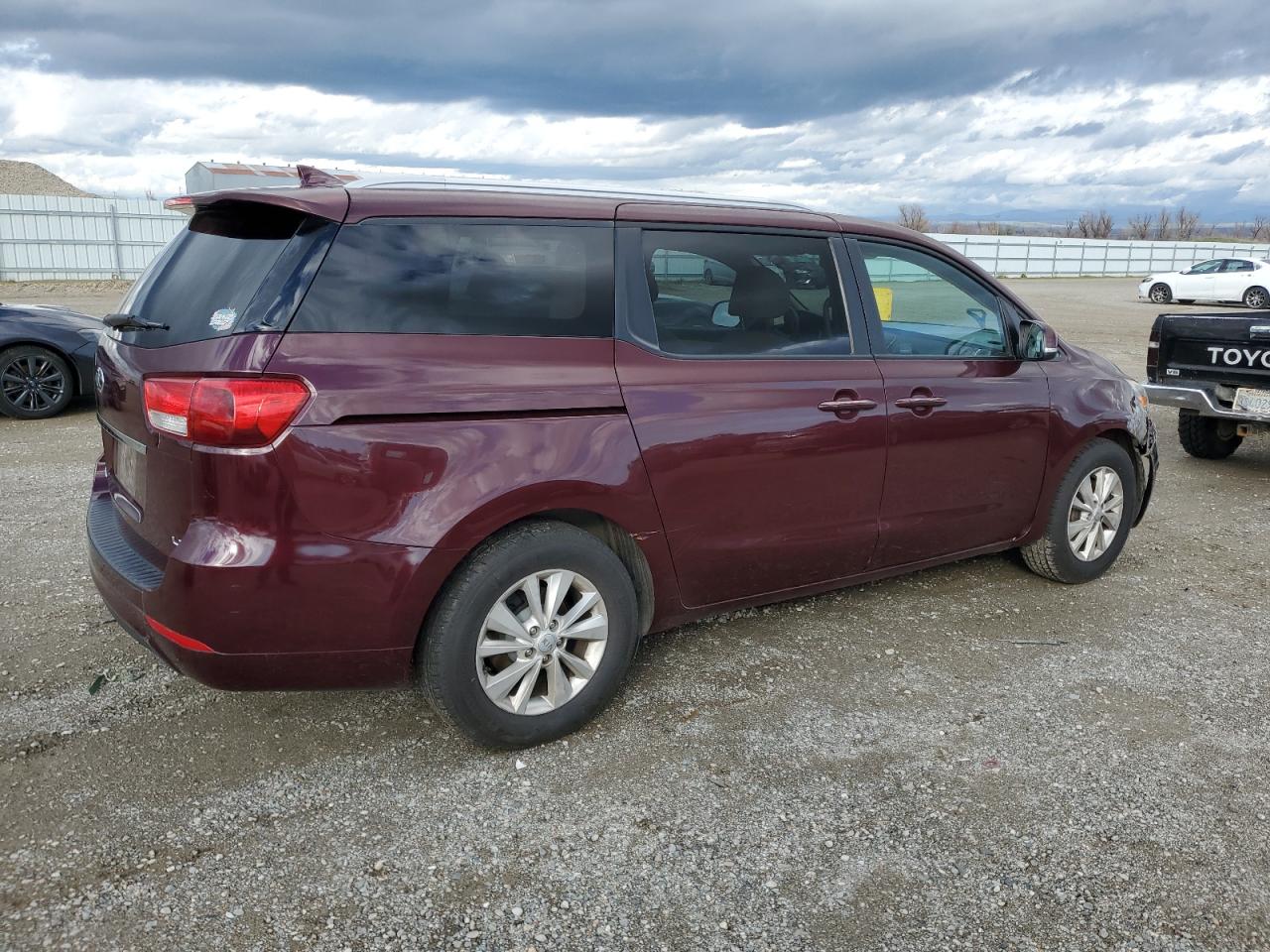 2015 Kia Sedona - Image 3