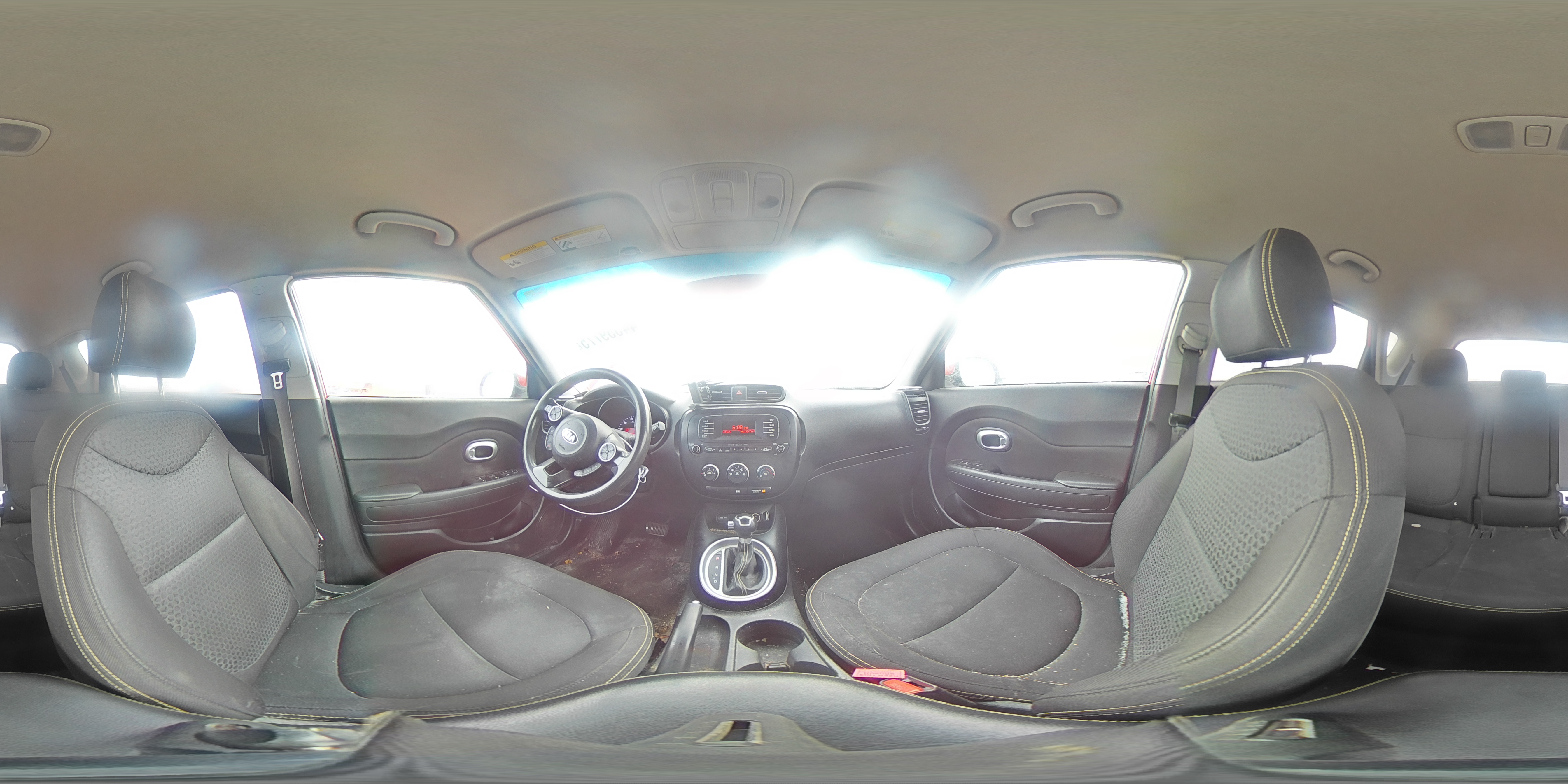 2015 Kia Soul - Image 12