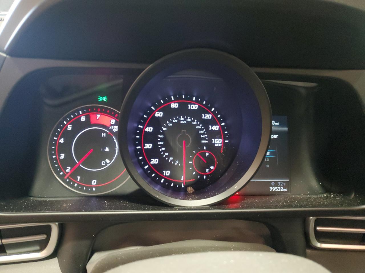 2022 Hyundai Elantra - Image 9