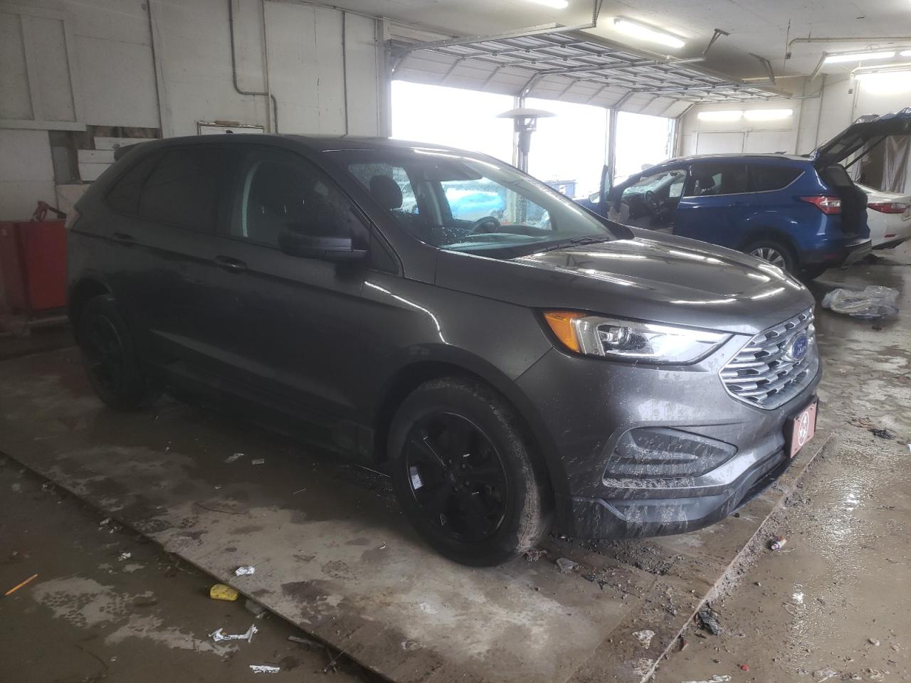 2019 Ford Edge - Image 4