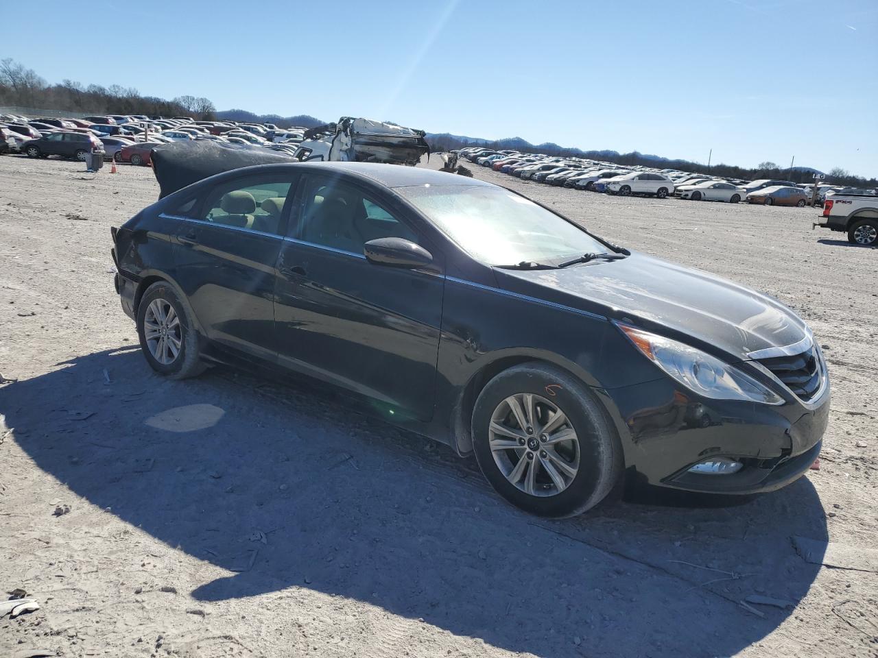 2013 Hyundai Sonata - Image 4