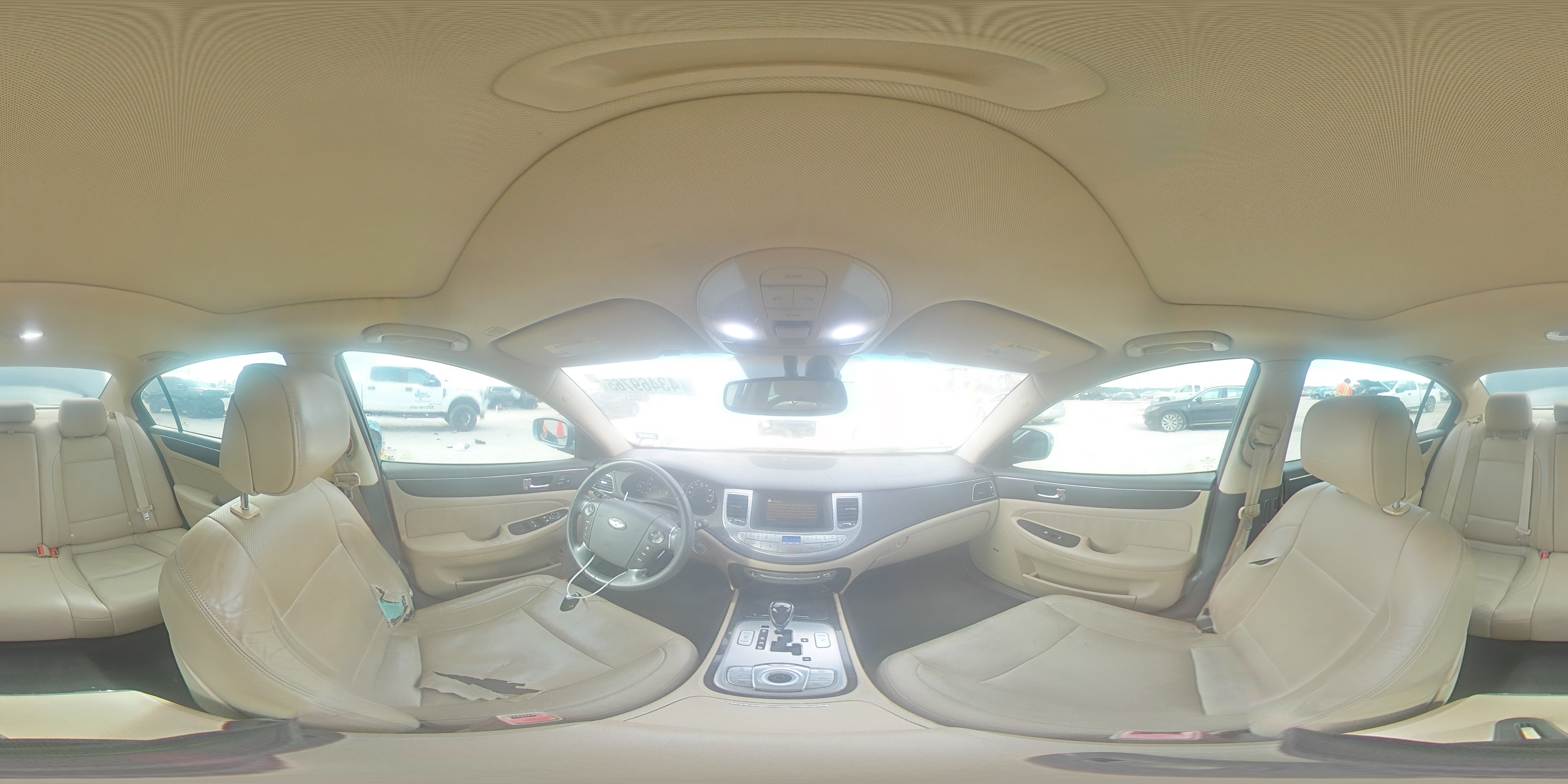 2011 Hyundai Genesis - Image 13