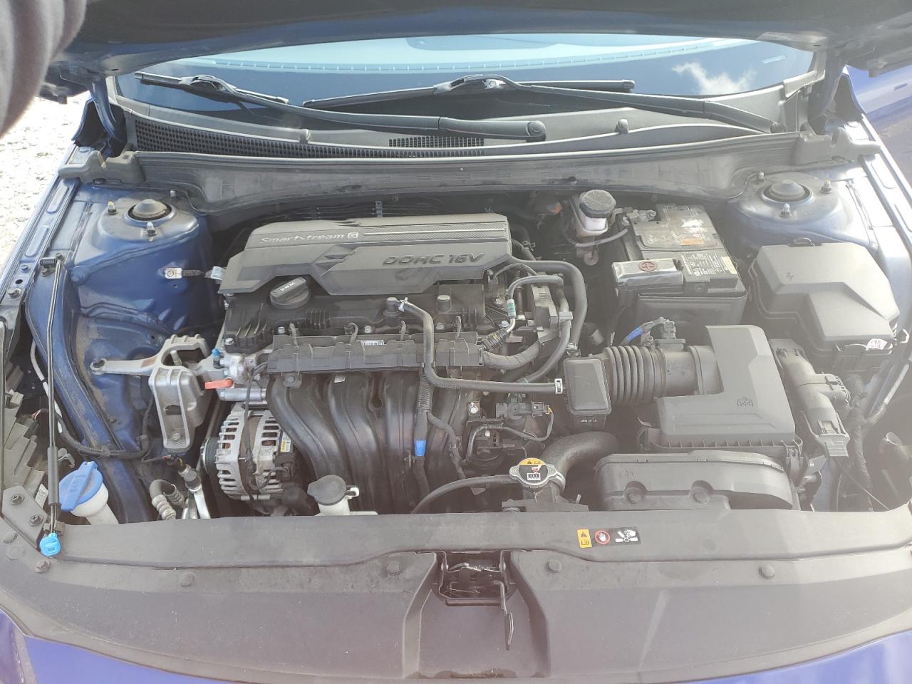 2021 Hyundai Elantra - Image 11