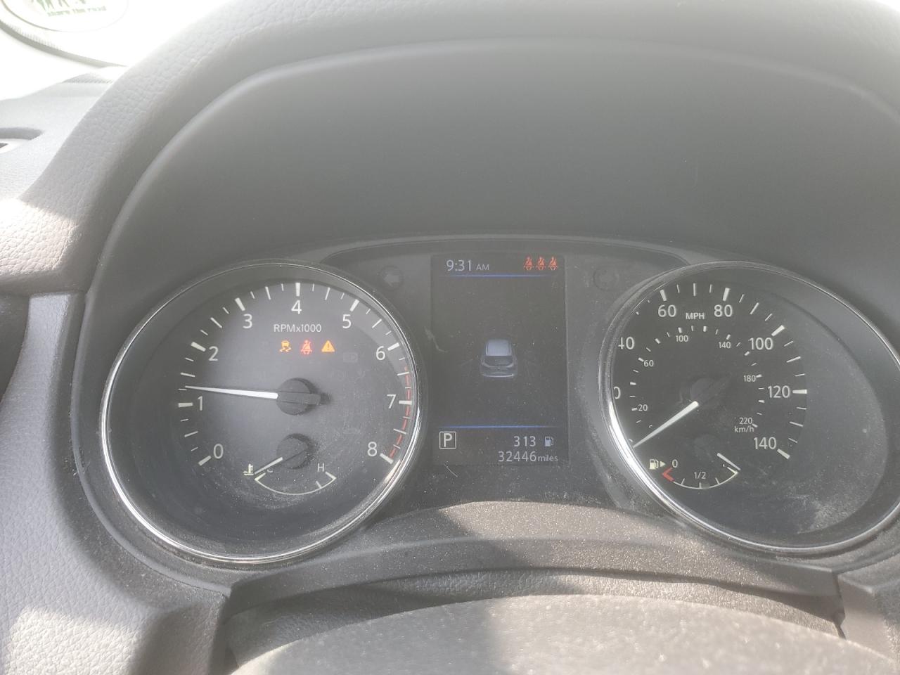 2020 Nissan Rogue - Image 9