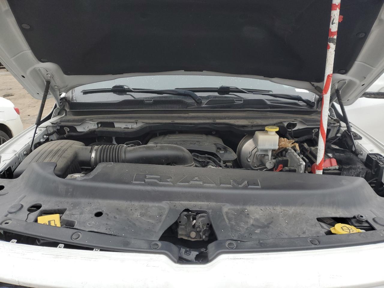 2019 RAM 1500 - Image 12