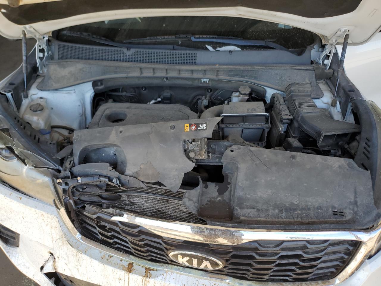 2019 Kia Sorento - Image 12