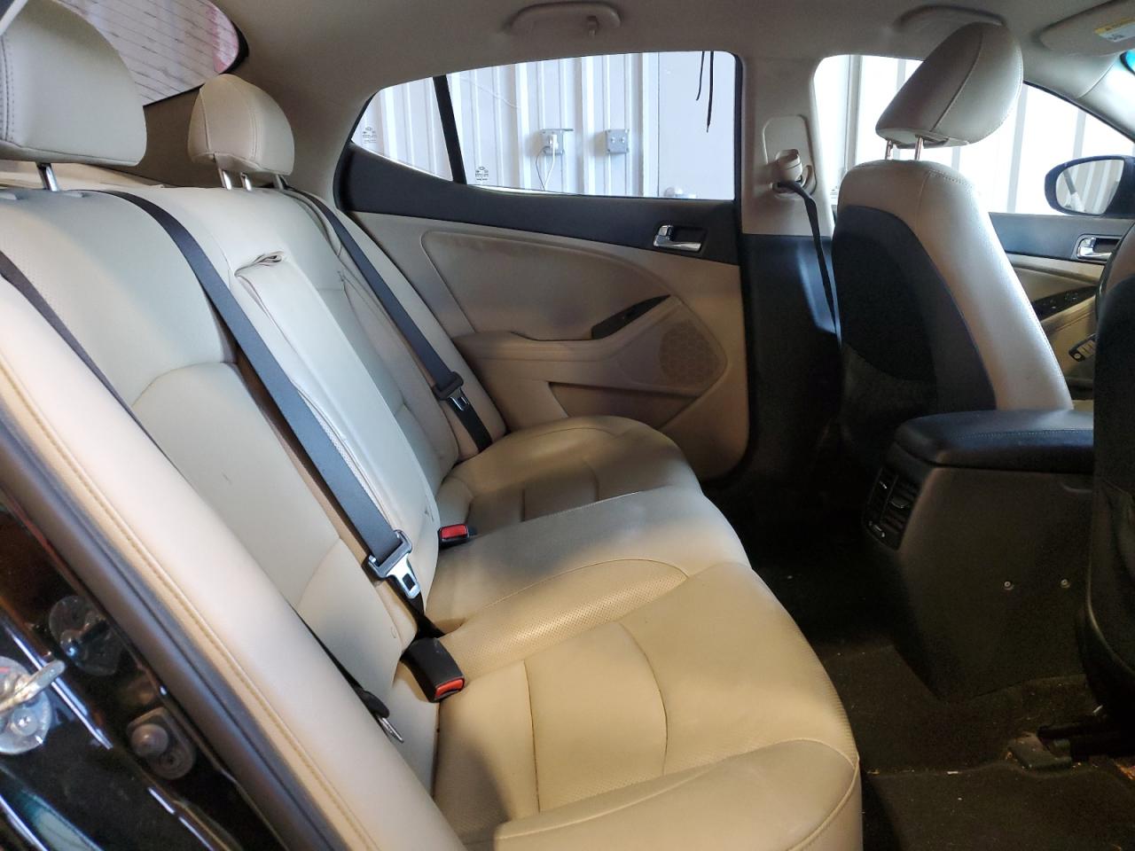 2014 Kia Optima - Image 10