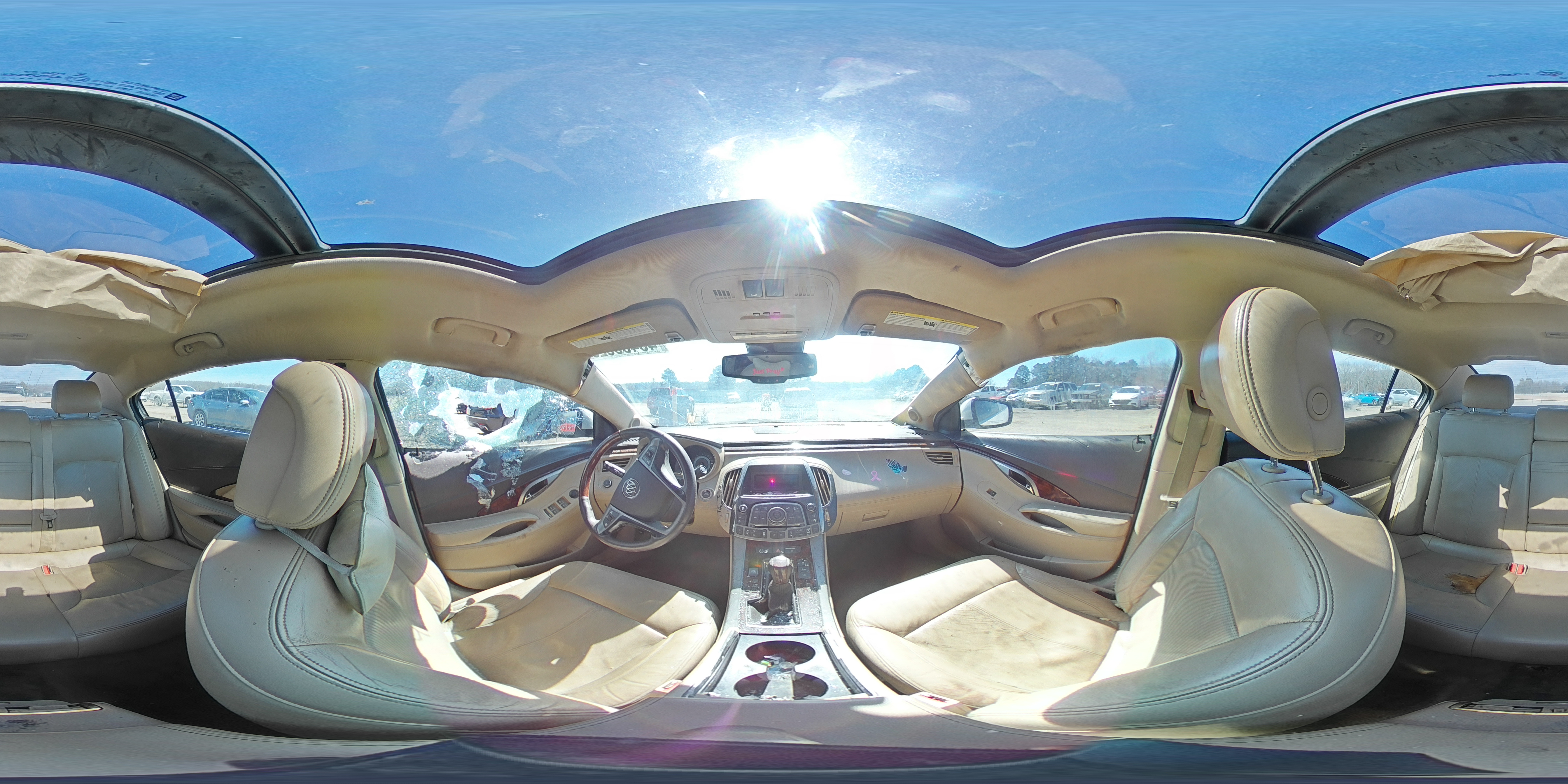 2010 Buick LaCrosse - Image 13
