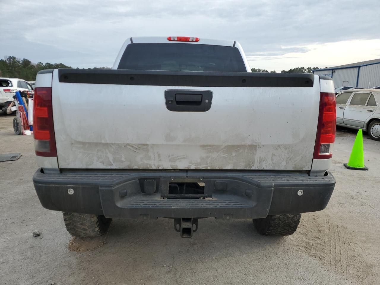 2013 GMC Sierra - Image 6