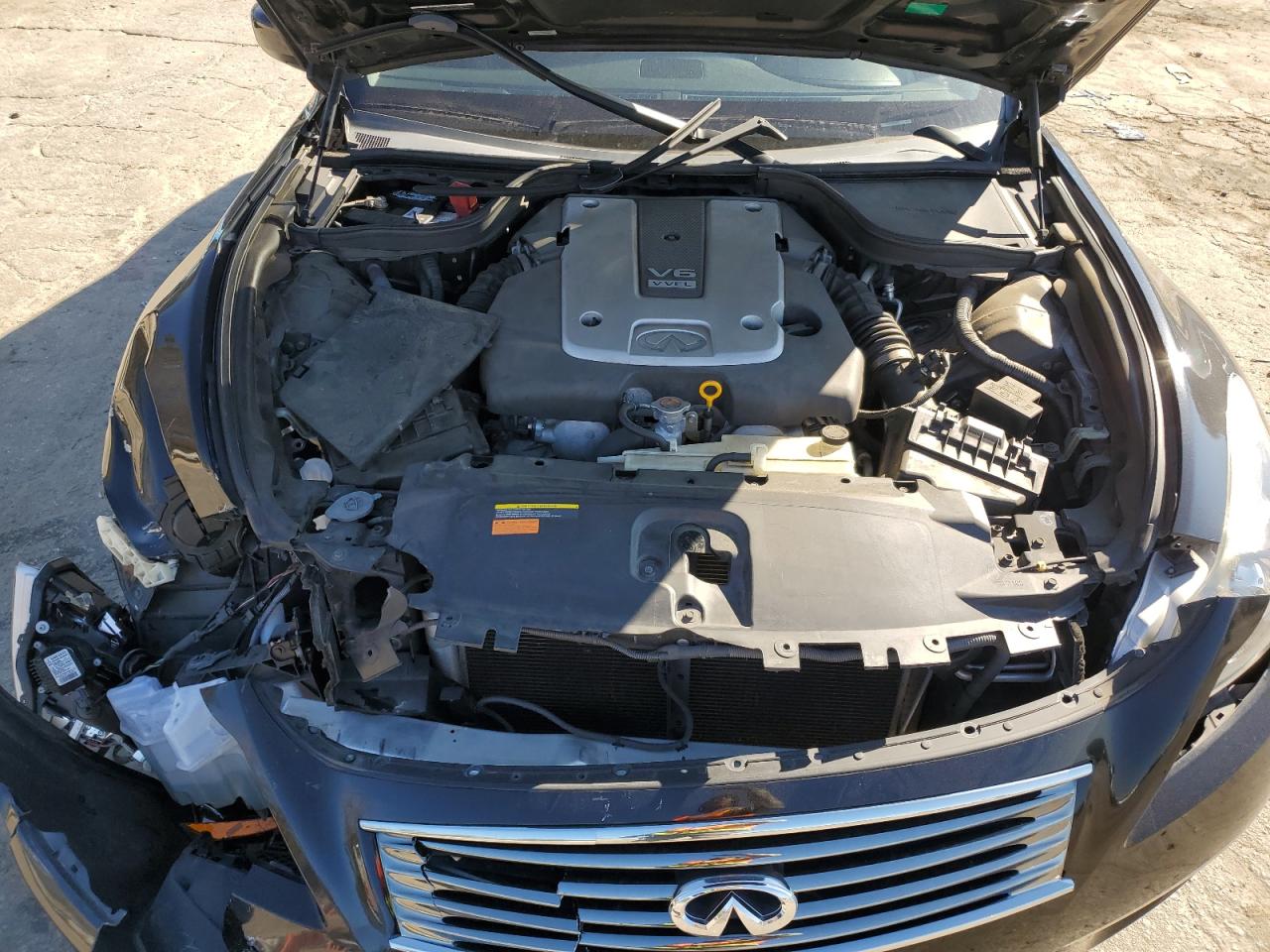 2012 Infiniti G - Image 11