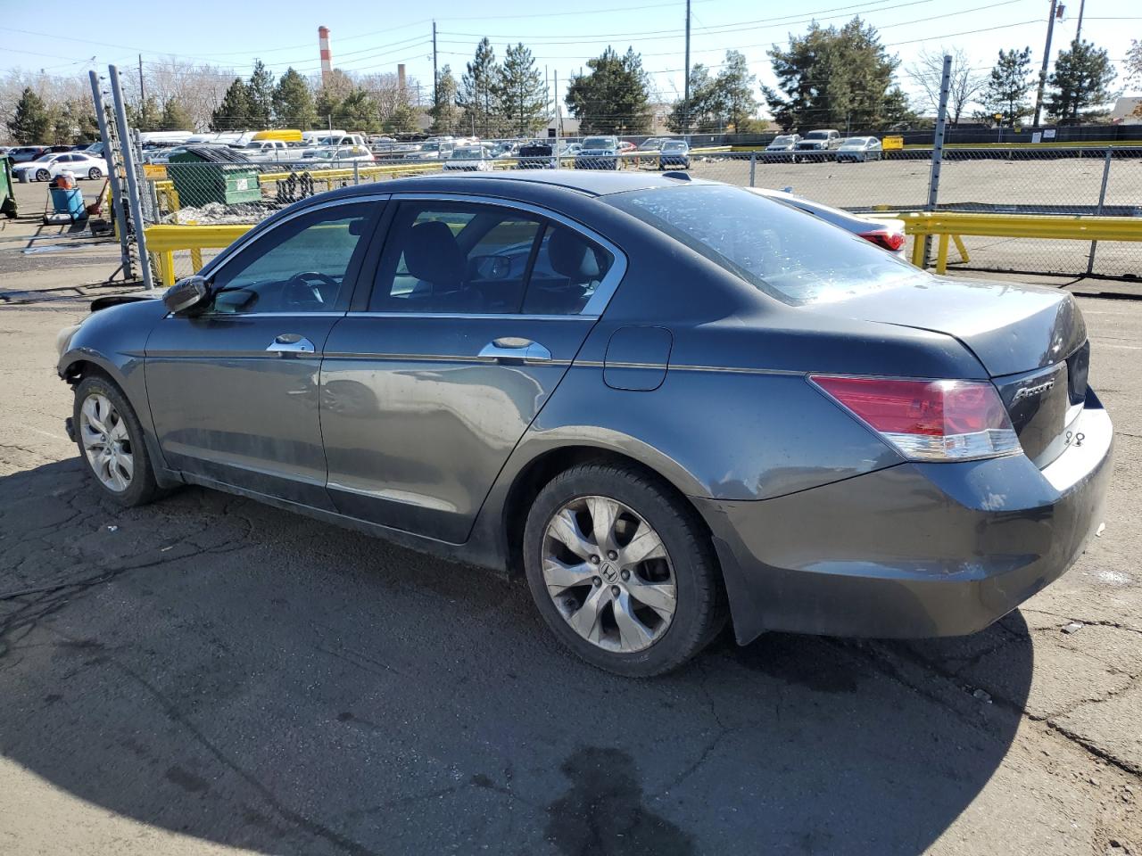 2009 Honda Accord - Image 2
