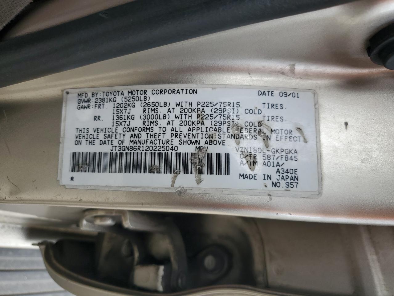 2002 Toyota 4Runner - Image 13