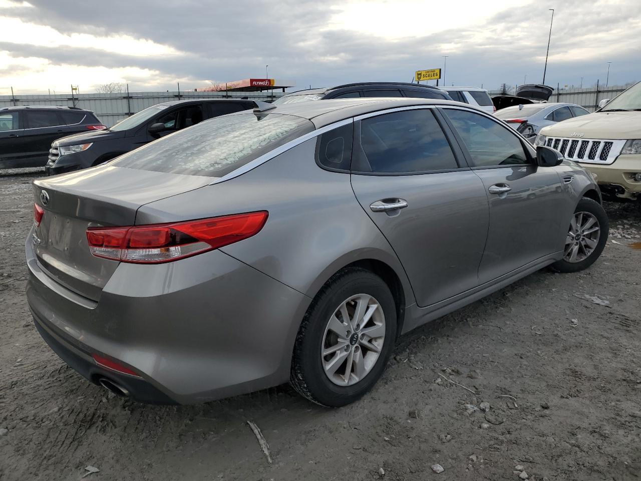 2016 Kia Optima - Image 3