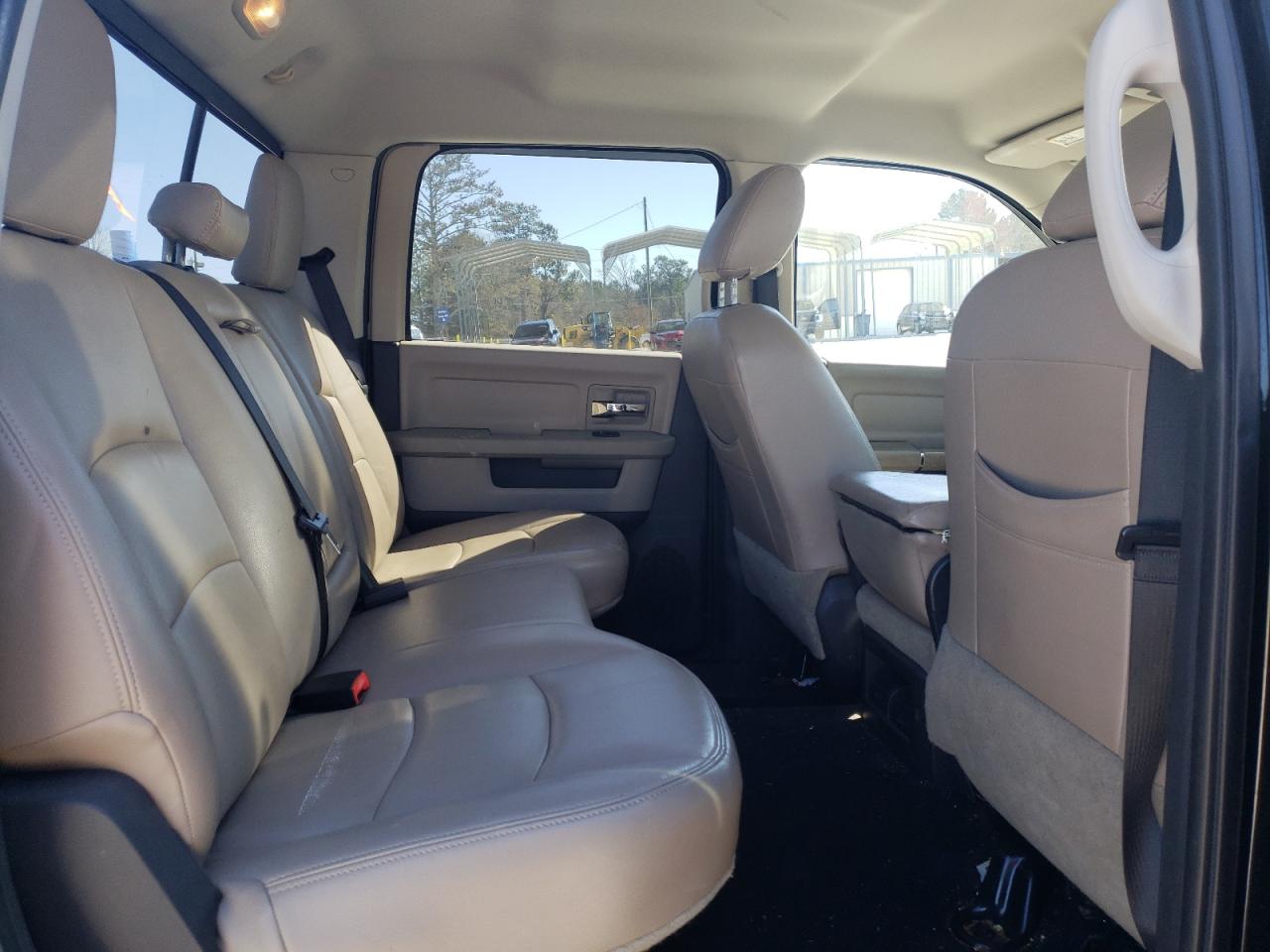 2011 Dodge RAM - Image 10