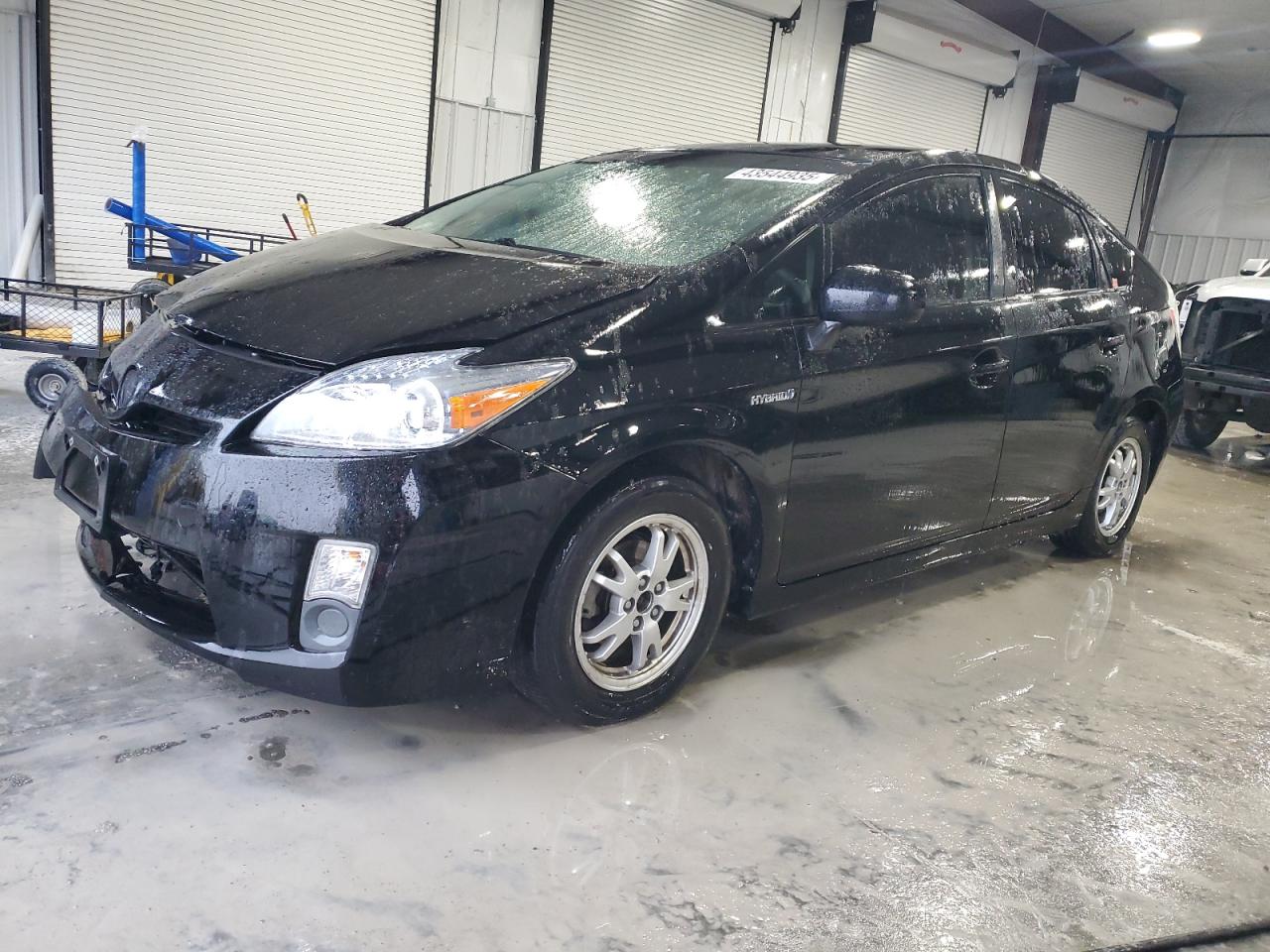 2011 Toyota Prius - Image 1