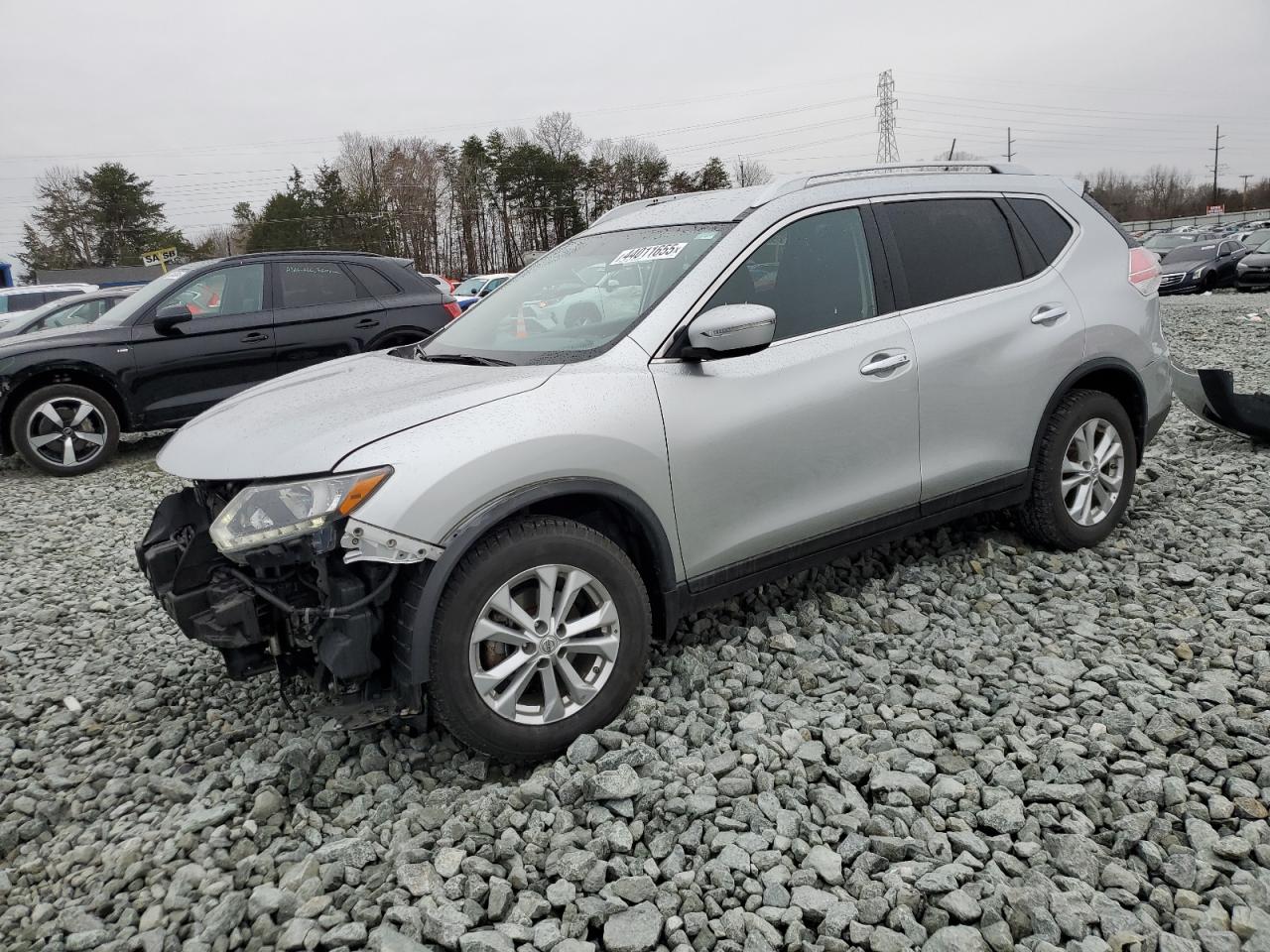 2015 Nissan Rogue - Image 1