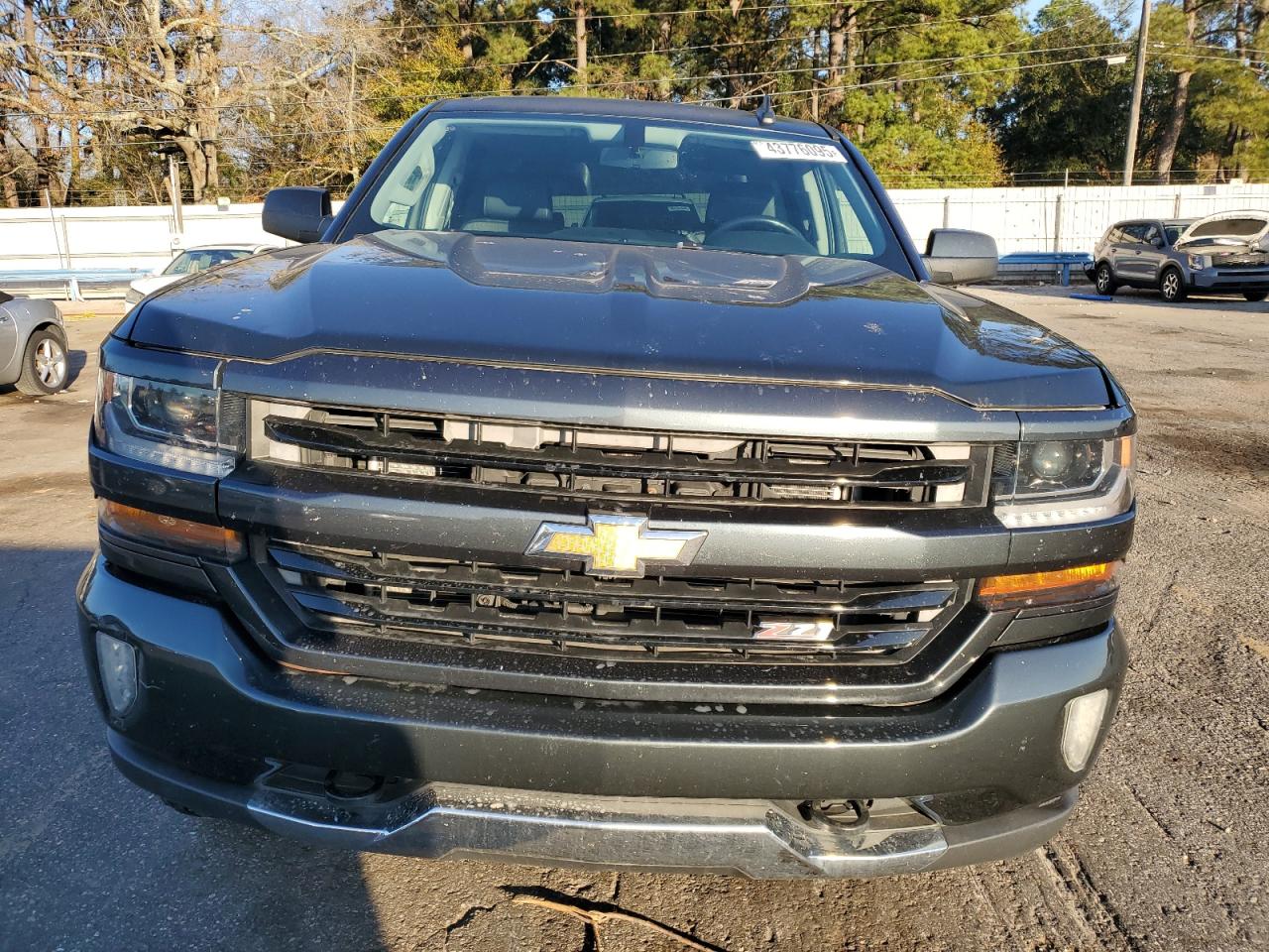 2017 Chevrolet Silverado - Image 5